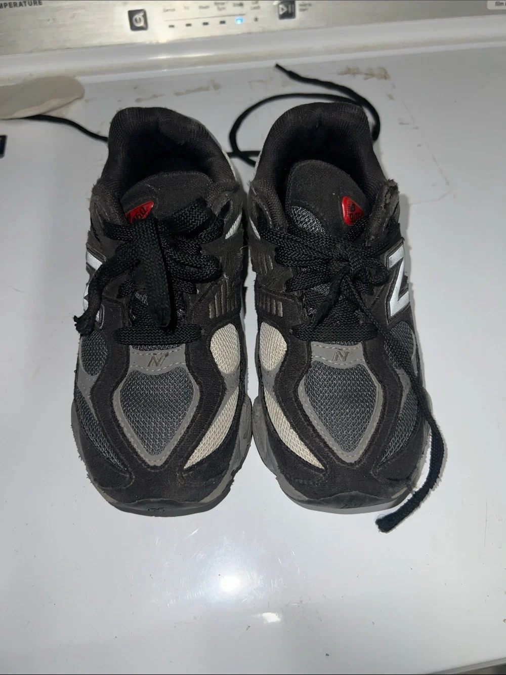 New Balance Kids Black and Gray Trail-Style Sneakers